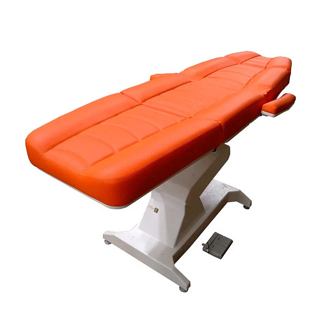Косметологическое кресло Ондеви - 1, с откидными подлокотниками и ножной педалью управления. 1 электропривод. 